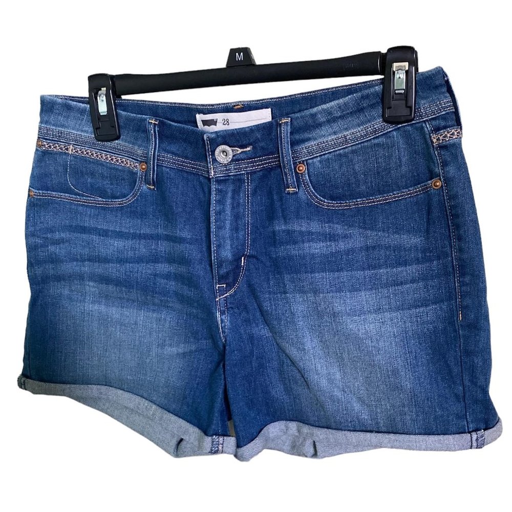 Levi's Women's 502 Light Wash Denim Jeans Shorts Distressed Summer NWOT | Sz 28